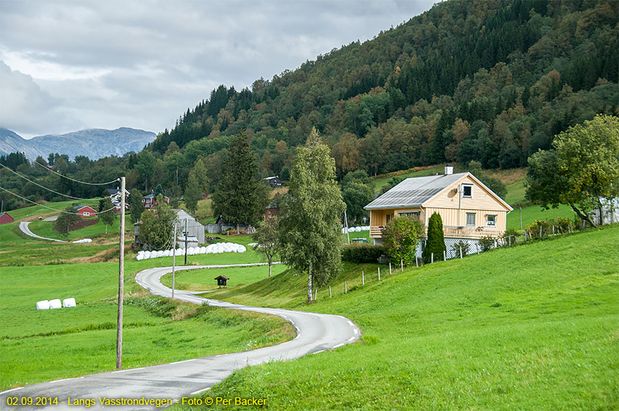 Langs Vasstrondvegen