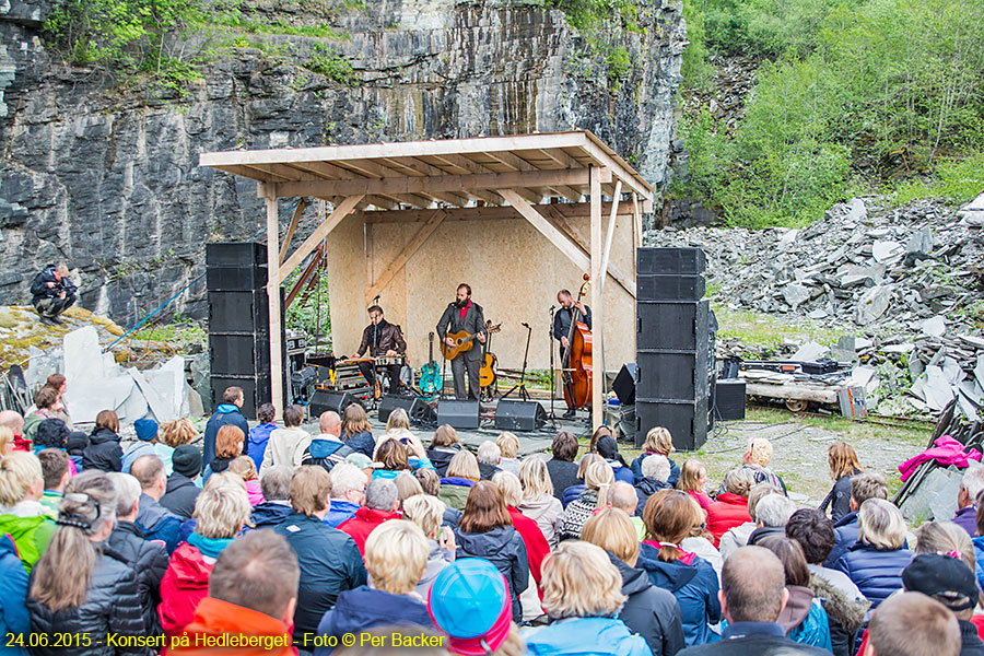 Konsert på Hedleberget med SteinTorleif Bjella