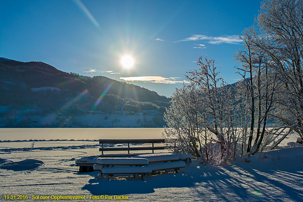 Sol over Oppheimsvatnet