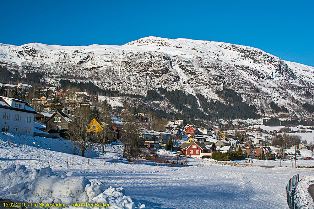 Frå Skulestadmo