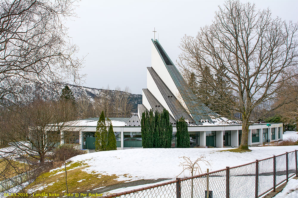 Landås kirke