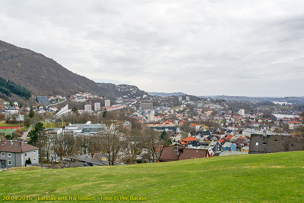 Landås sett frå Sollien