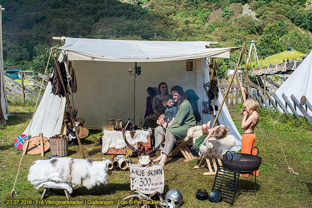 Frå vikingmarknaden i Gudvangen