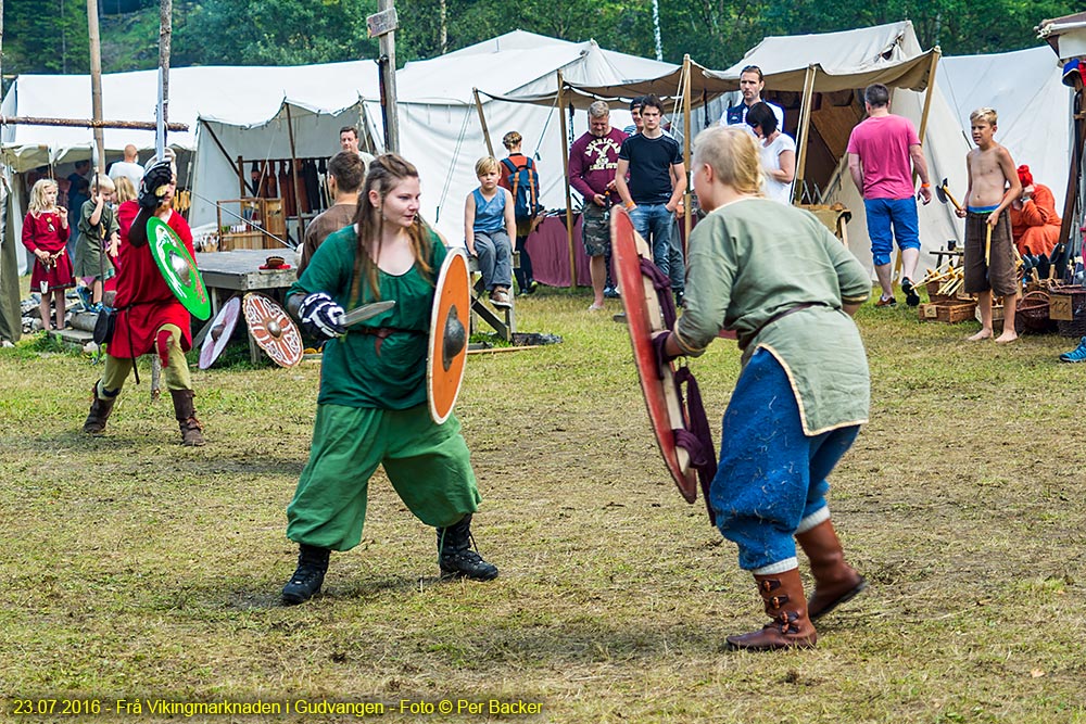 Frå vikingmarknaden i Gudvangen