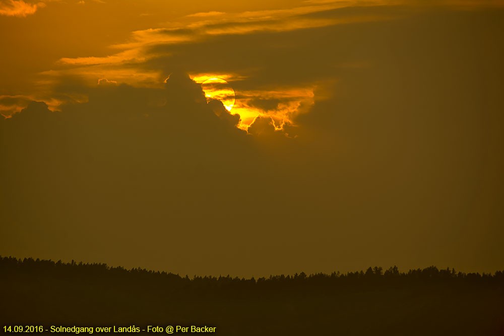 Solnedgang over Landås