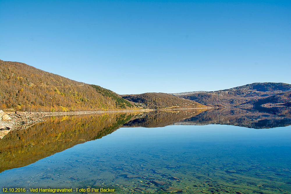 Ved Hamlagrøvatnet