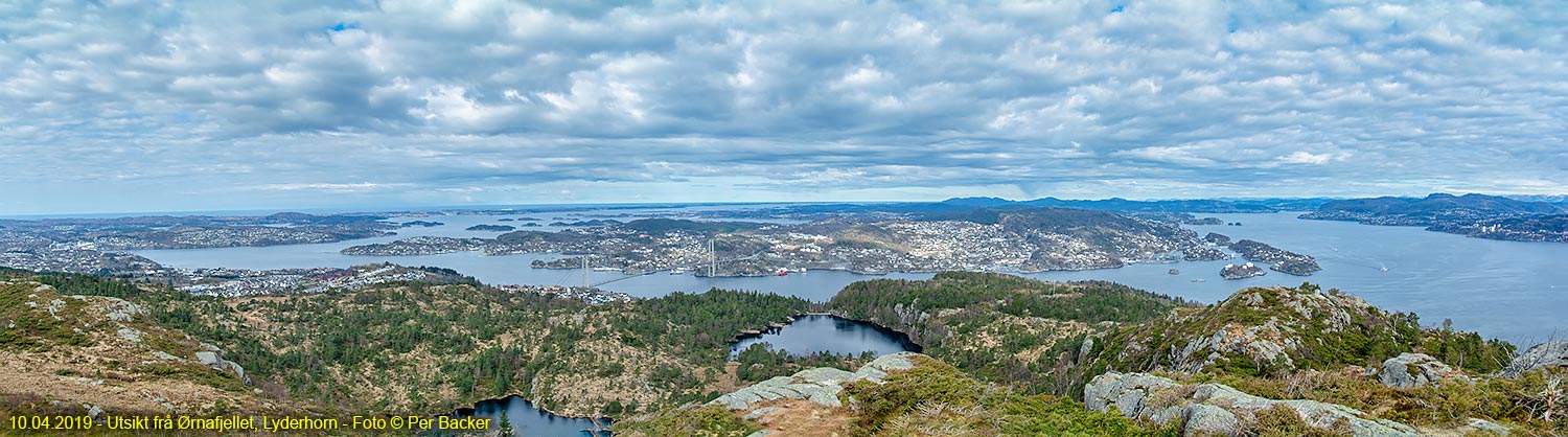 Utsikt frå Ørnafjellet, Lyderhorn, 329 moh