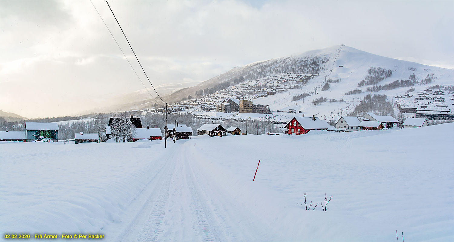 Frå Årmot