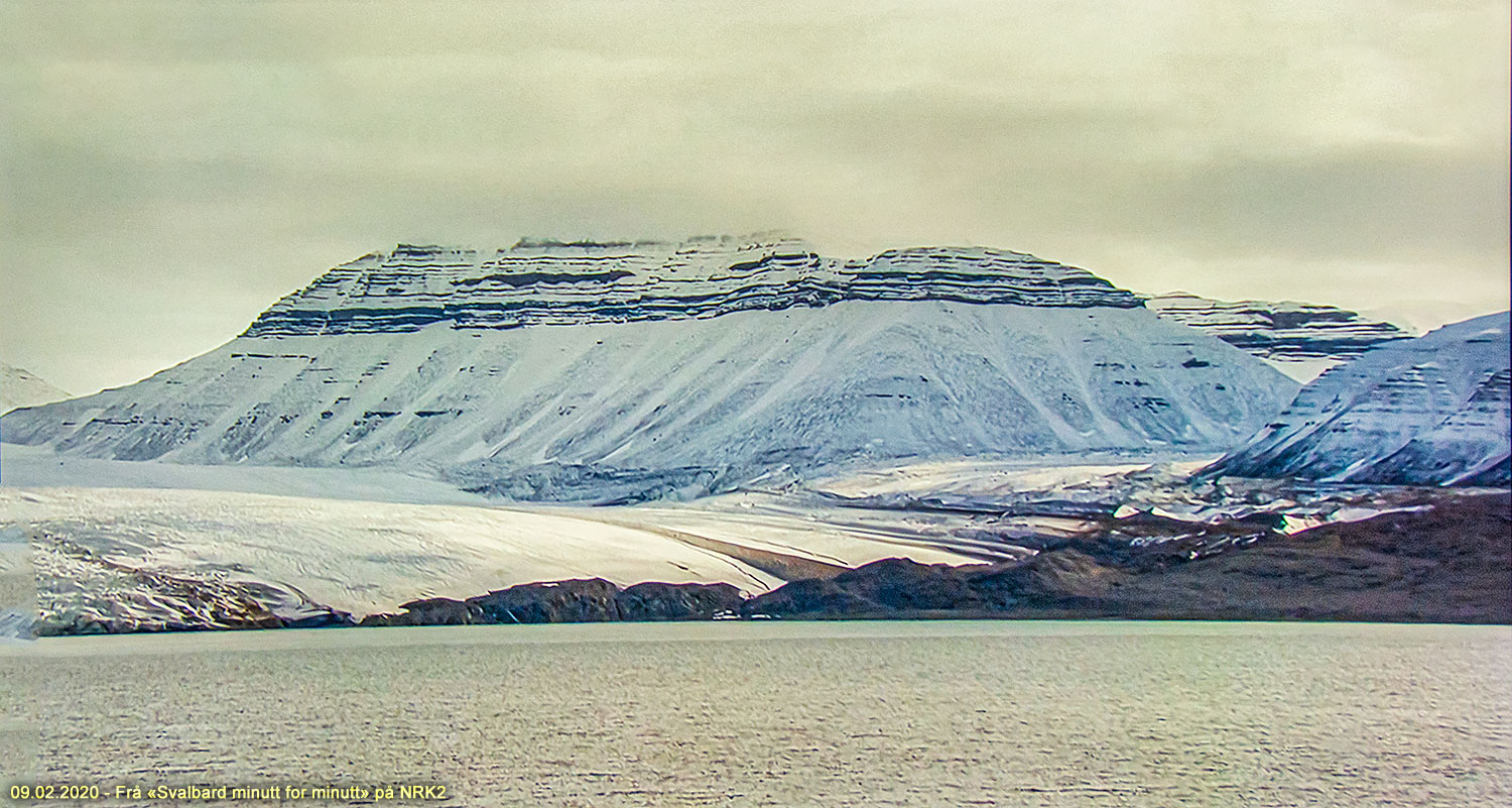 Frå "Svalbard minutt for minutt" på NRK2