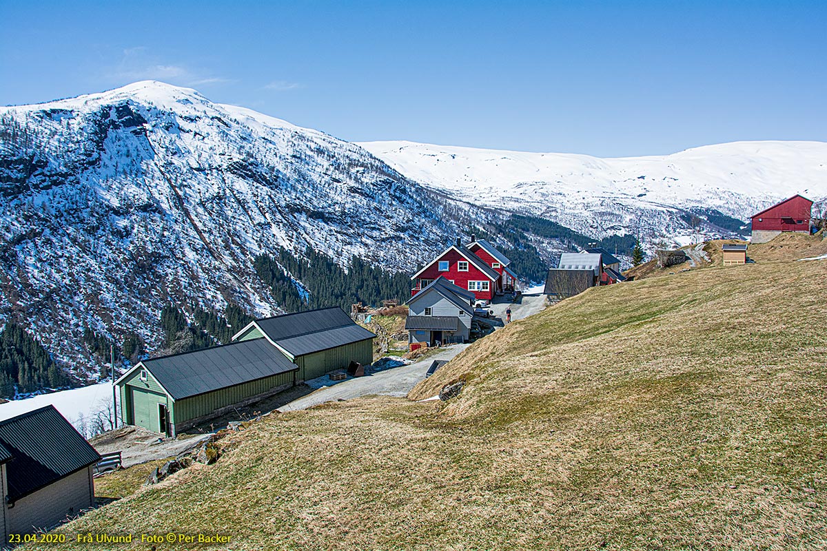 Frå Ulvund