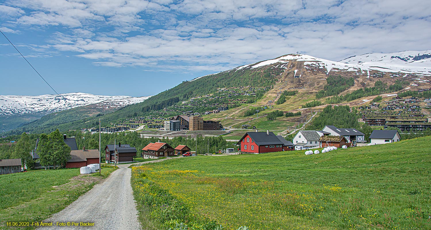 Frå Årmot