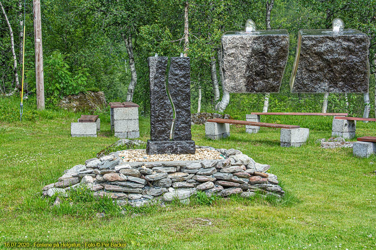 Fontene på Helgatun