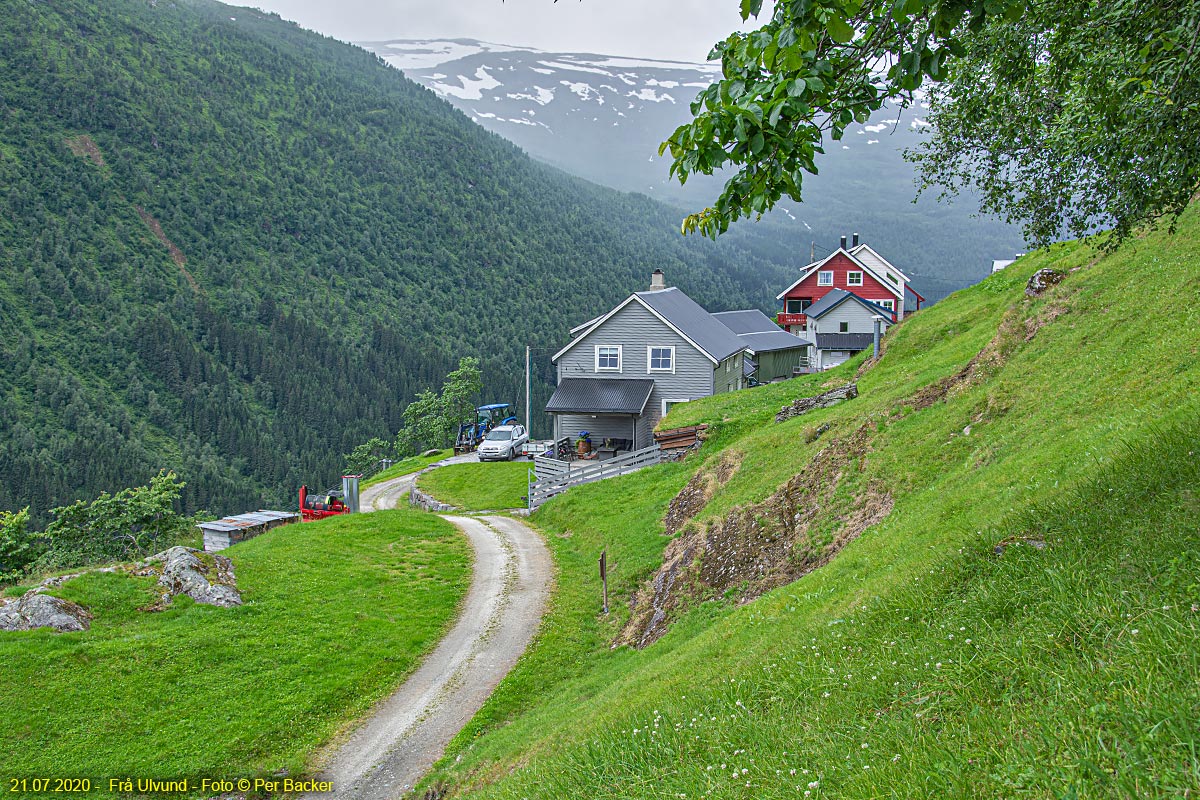 Frå Ulvund