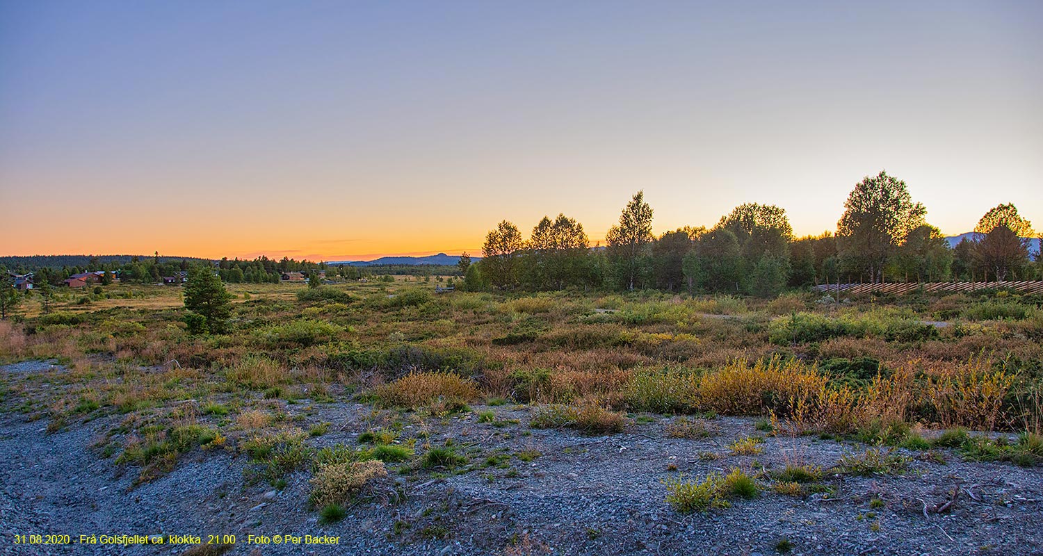 Frå Golsfjellet ca. klokka 22.00