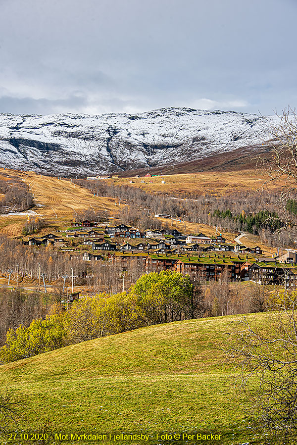 Mot Myrkdalen Fjellandsby