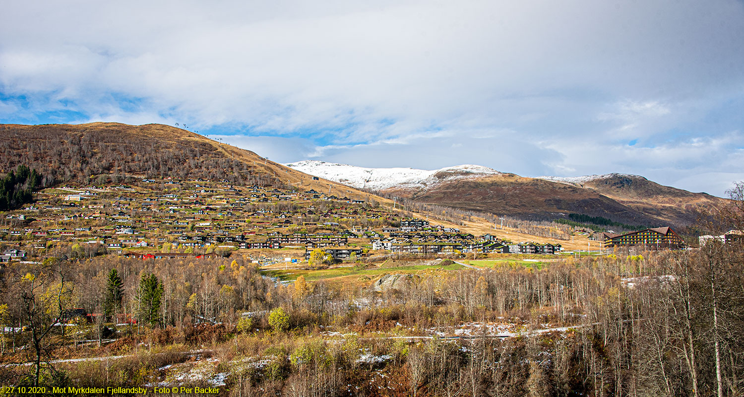 Mot Myrkdalen Fjellandsby