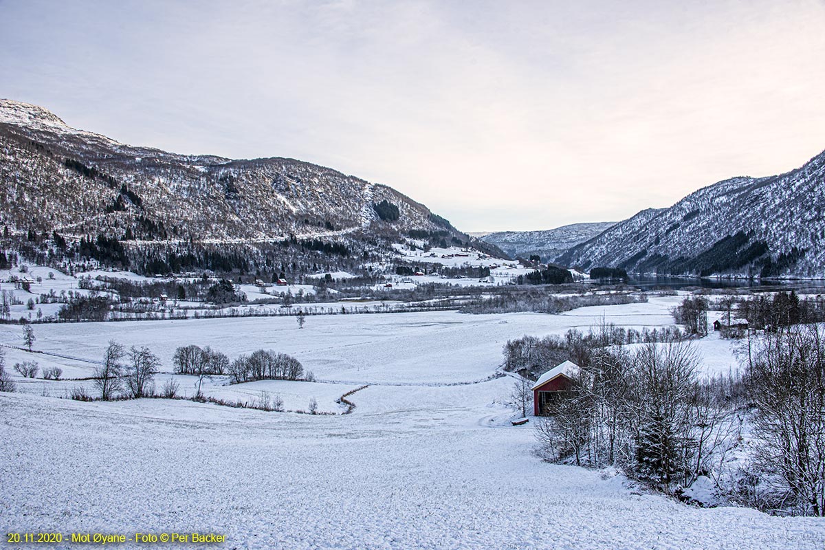 Mot Øyane