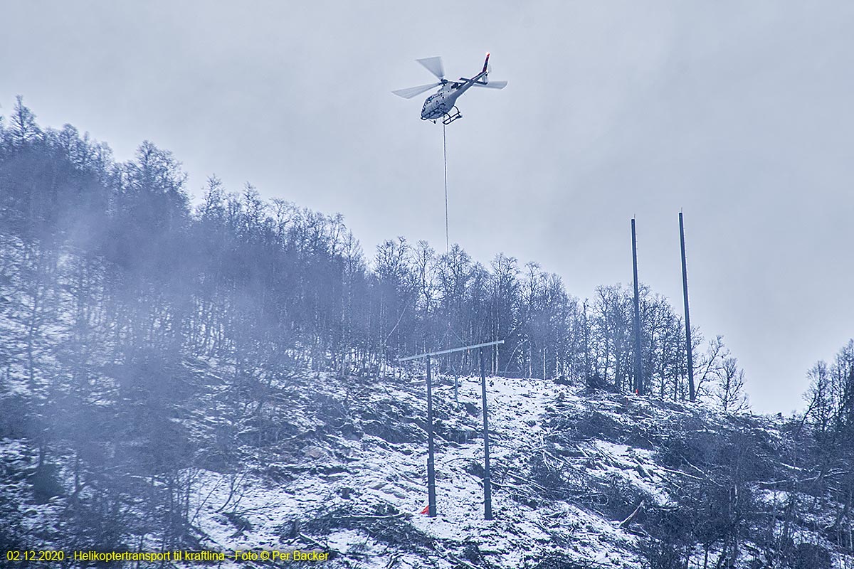 Helikptertransport til kraftlina