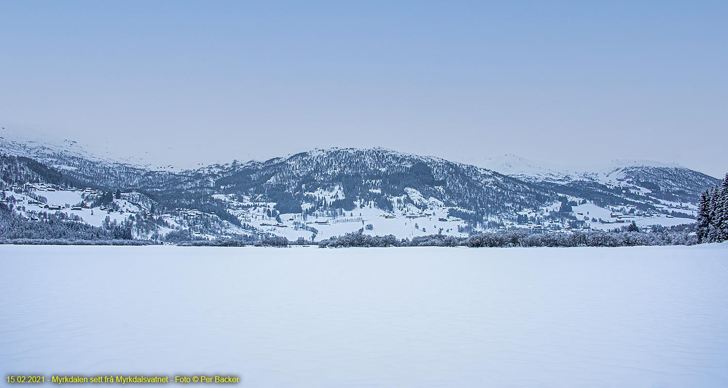 Myrkdalen sett frå Myrkdalsvatnet