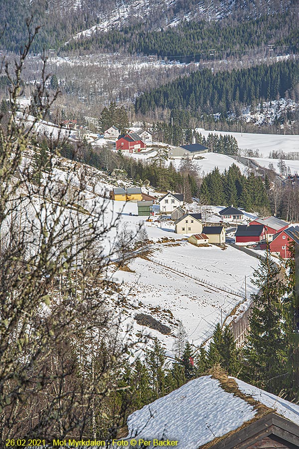 Mot Myrkdalen