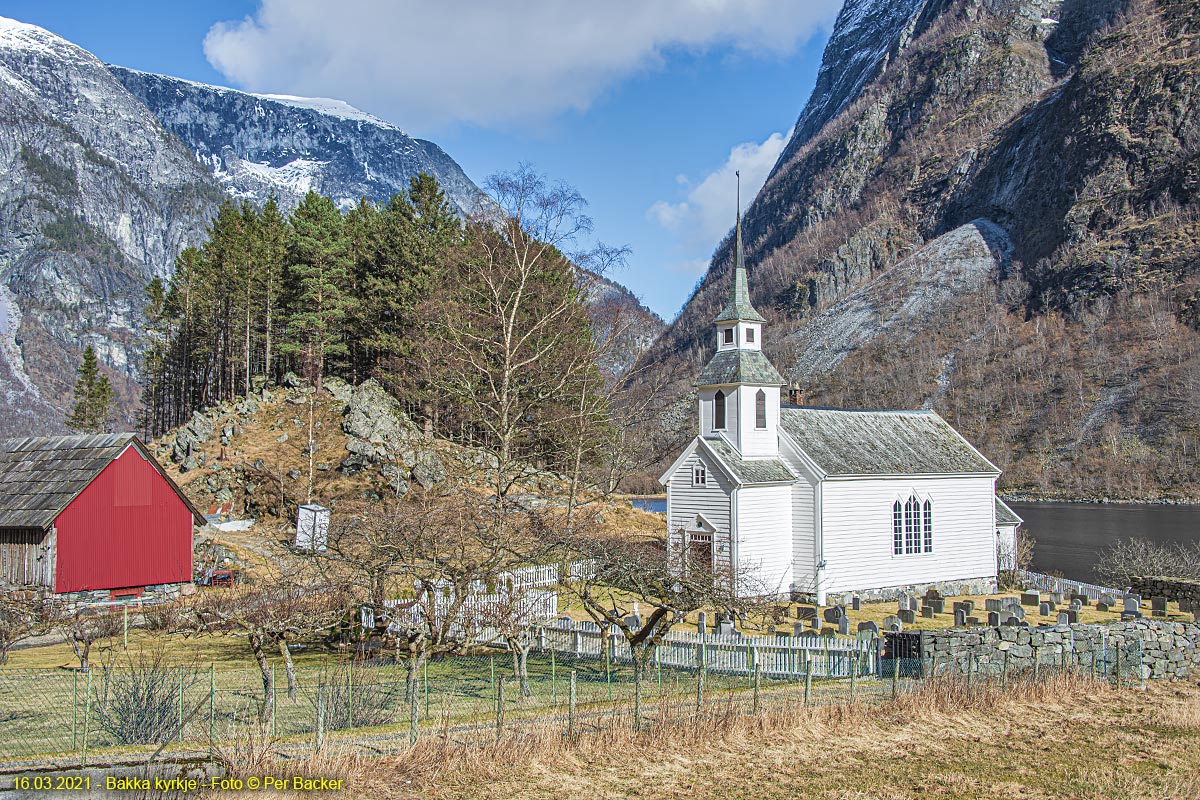 Bakka kyrkje