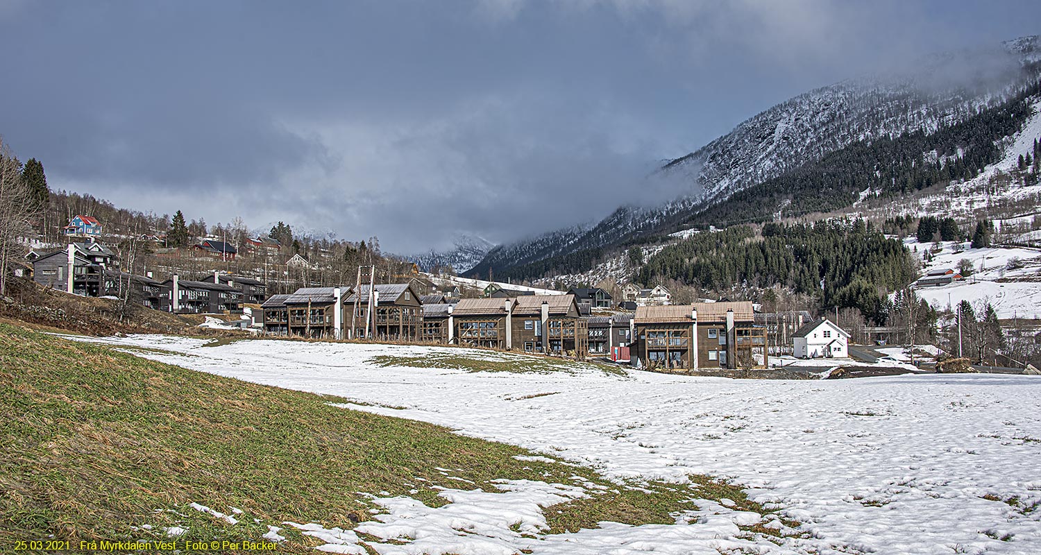 Frå Myrkdalen Vest