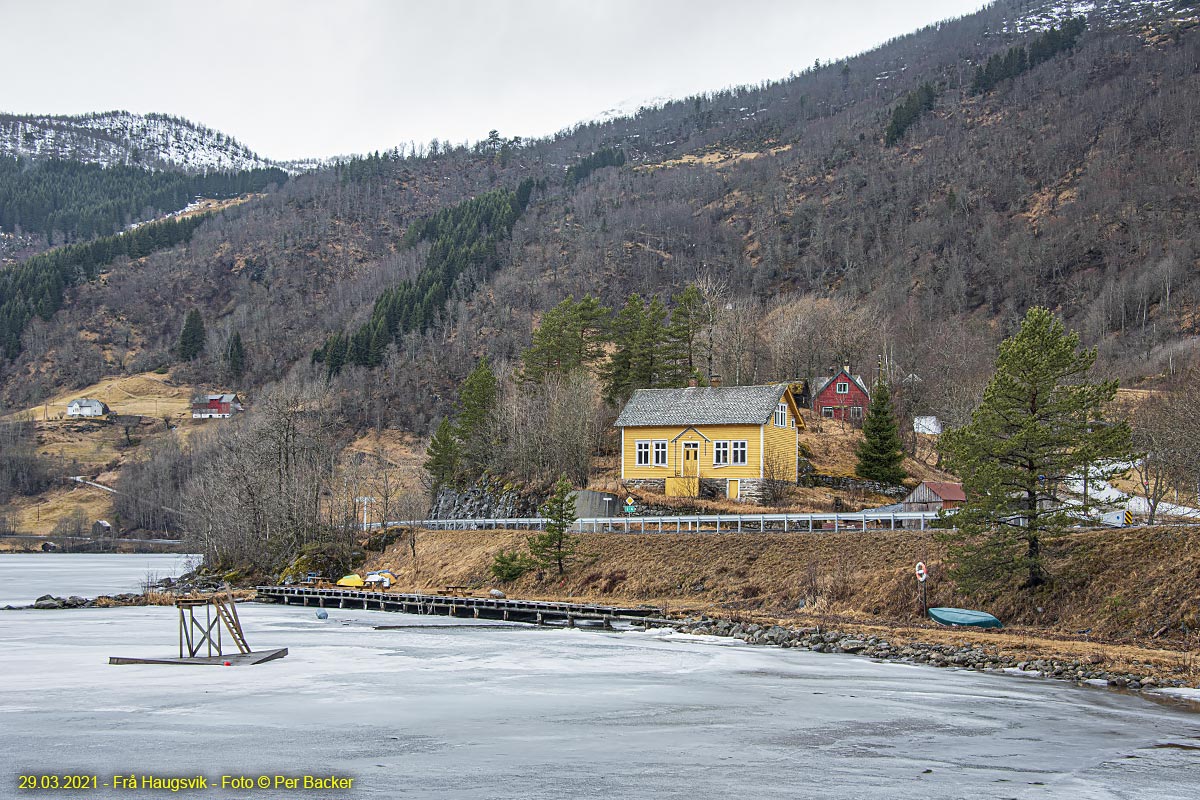 Frå Haugsvik