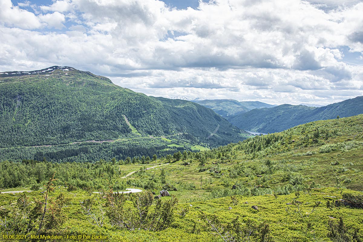 Mot Myrkdalen