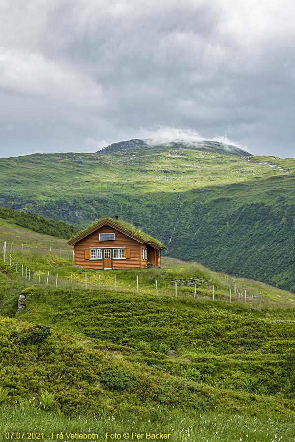 Frå Vetlebotn