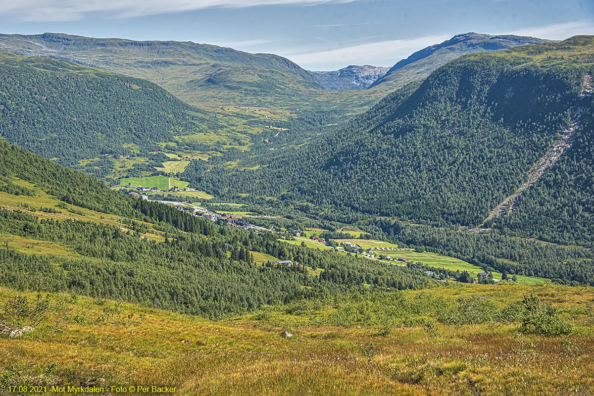 Mot Myrkdalen