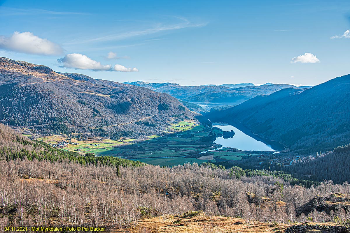 Mot Myrkdalen