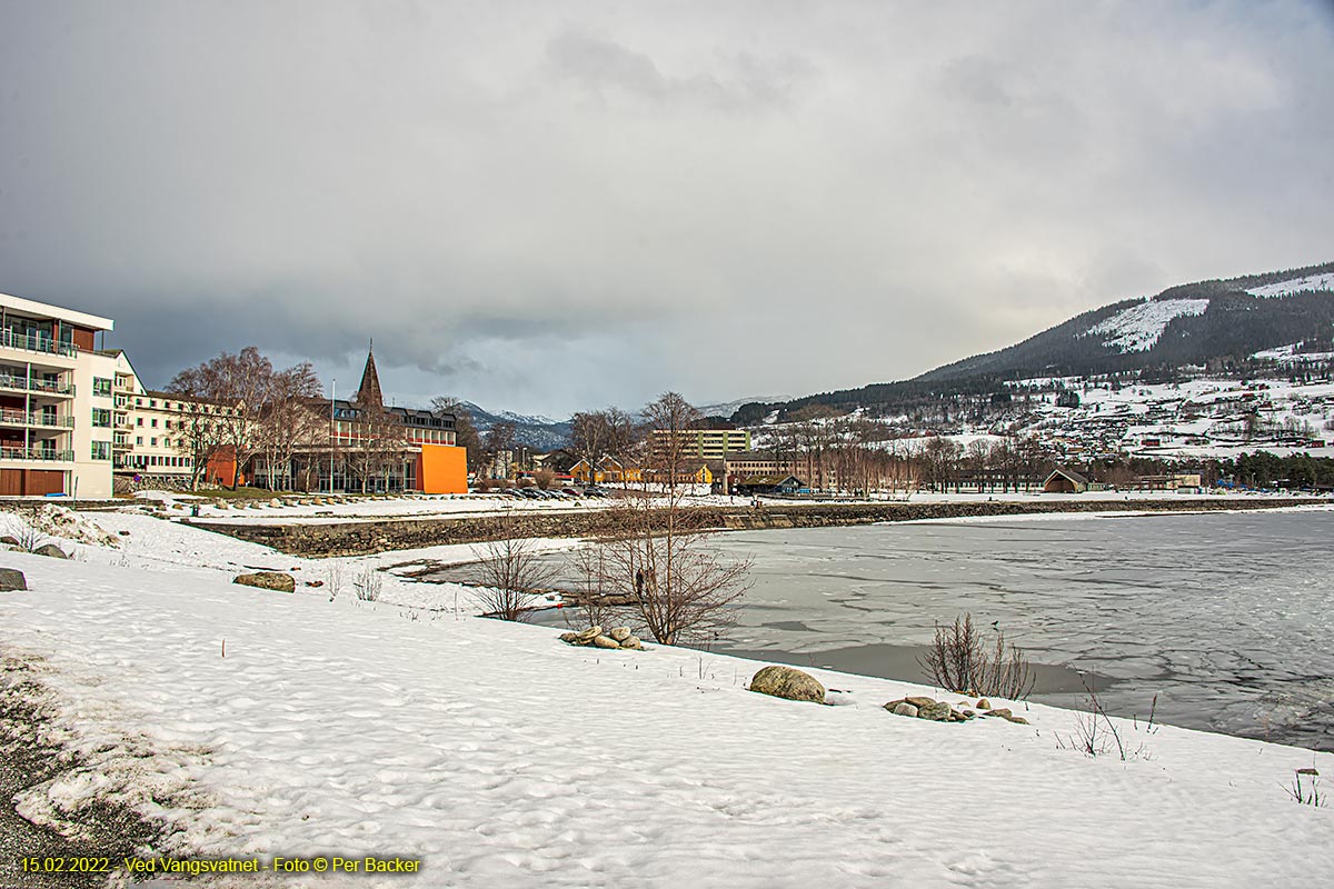 Ved Vangsvatnet