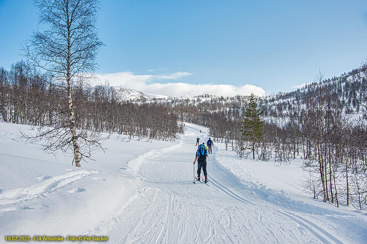Frå Årmotslia
