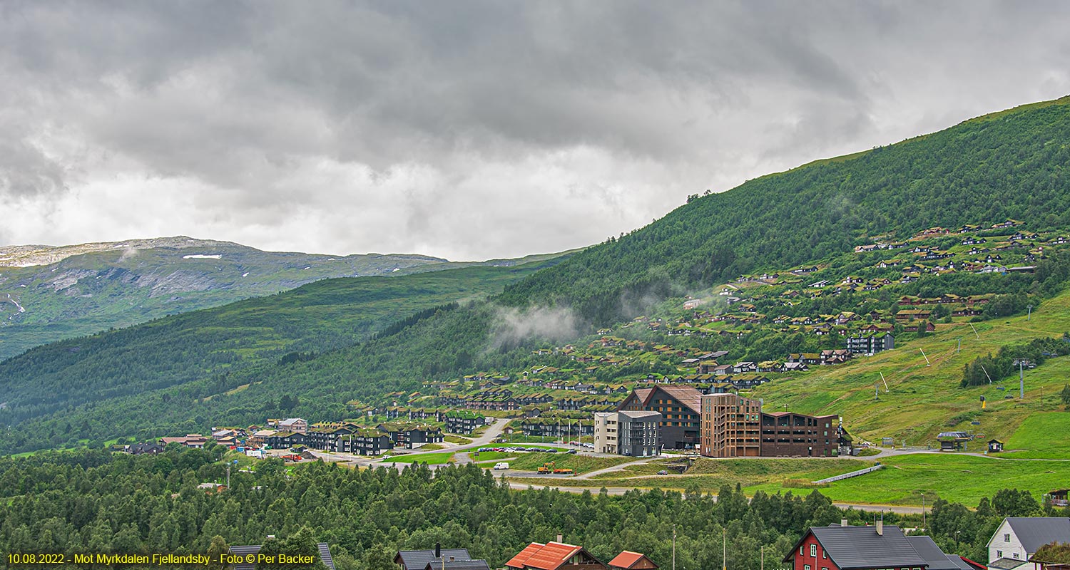 Mot Myrkdalen Fjellandsby