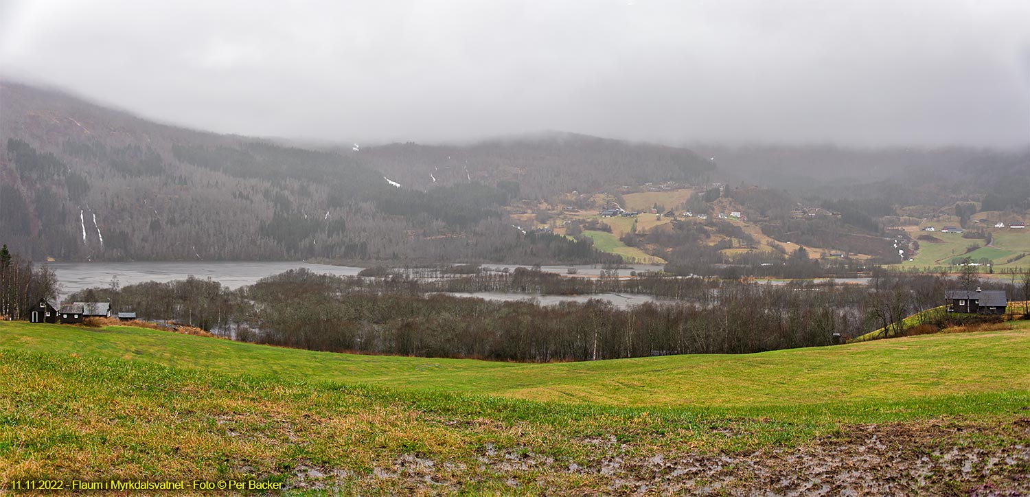 Flaum i Myrkdalsvatnet