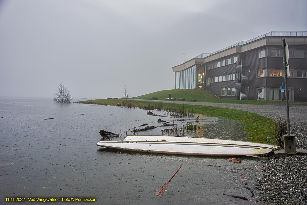 Ved Vangsvatnet