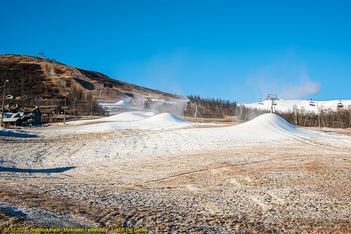  Snøproduksjon i Myrkdalen Fjellandsby