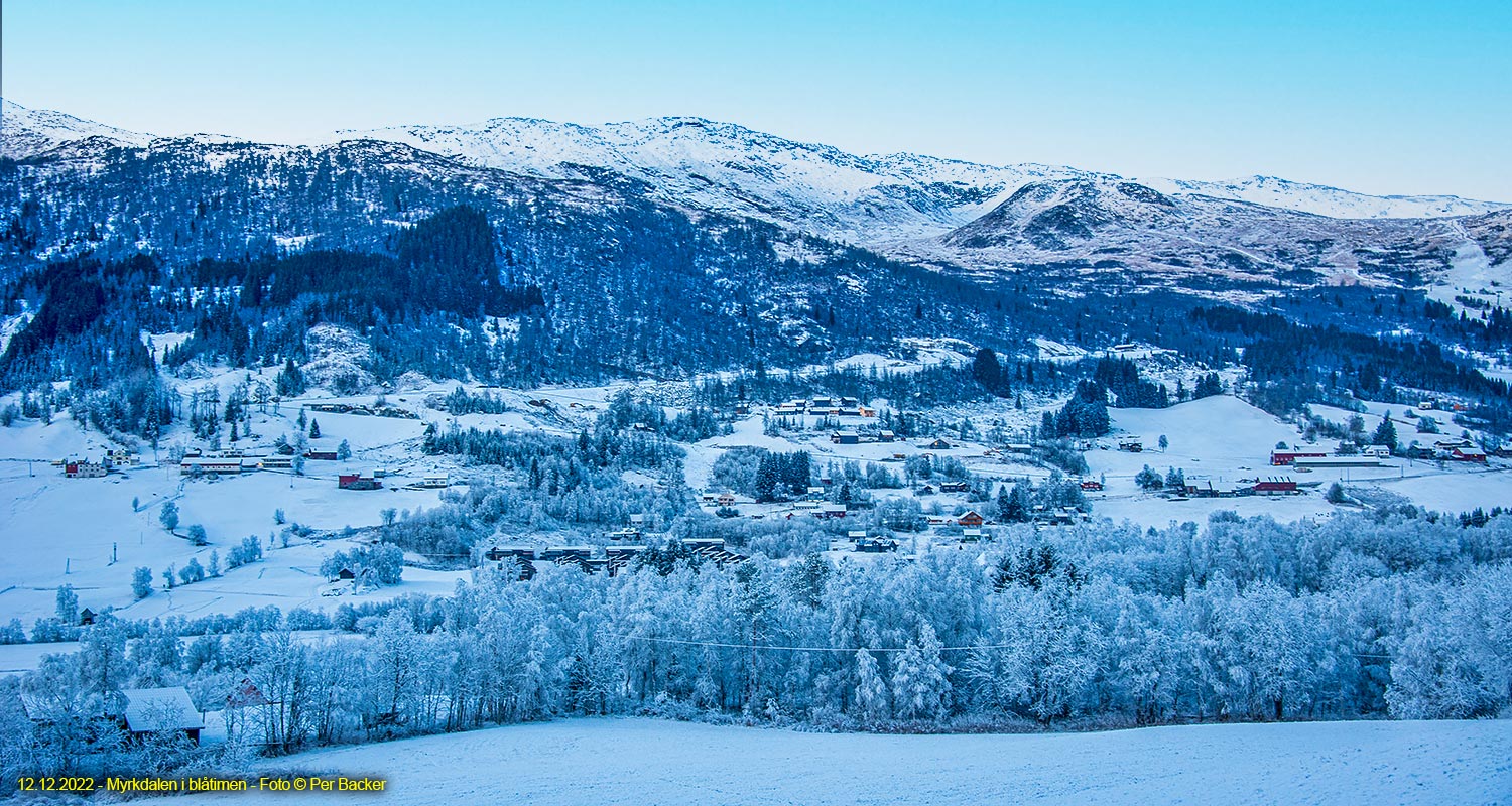 Myrkdalen i blåtimen