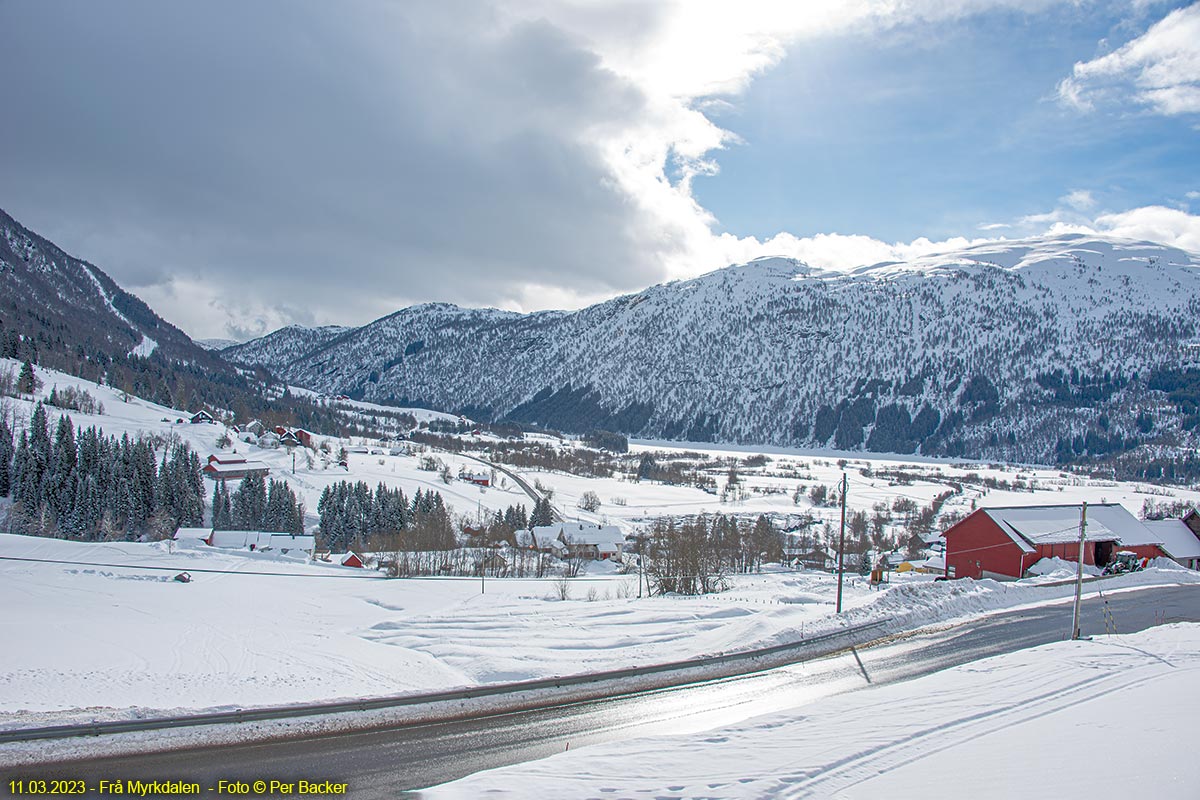 Frå Myrkdalen