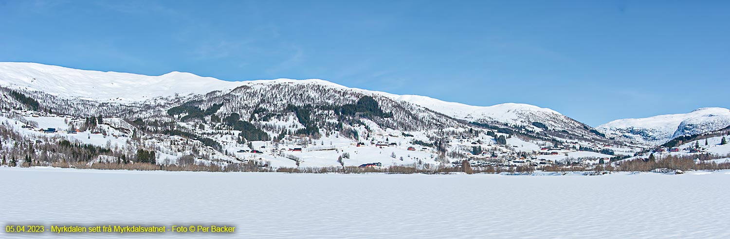 Myrkdalen sett frå Myrkdalsvatnet