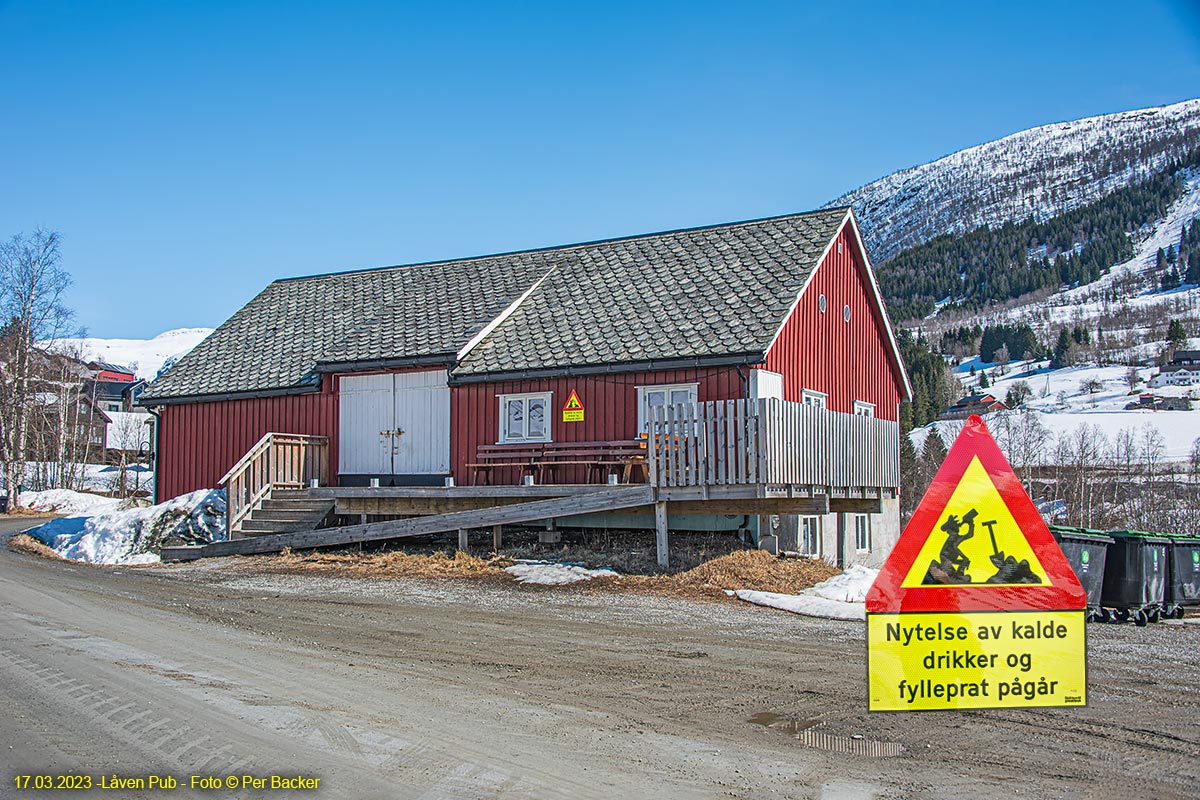 Låven Pub