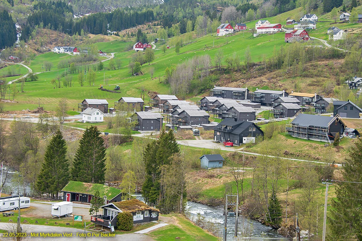 Mot Myrkdalen Vest