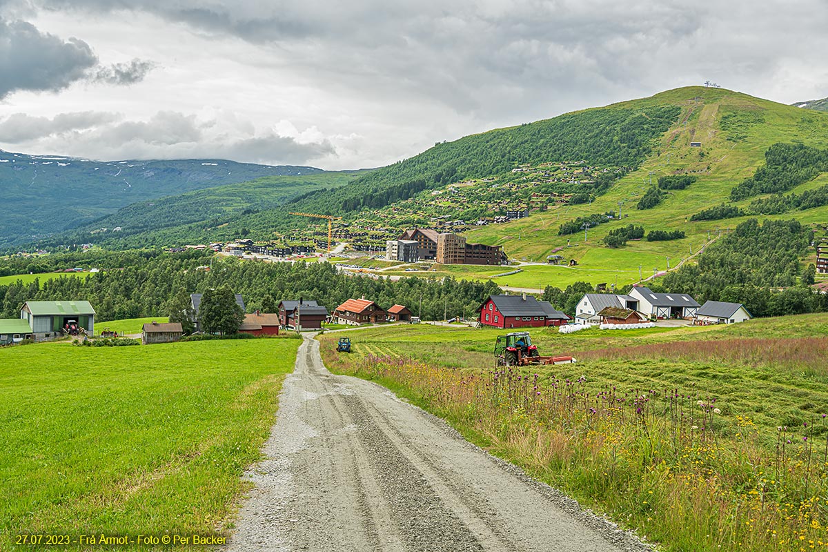 Frå Årmot