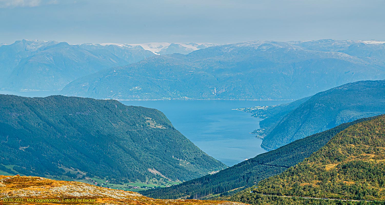 Mot Sognefjorden