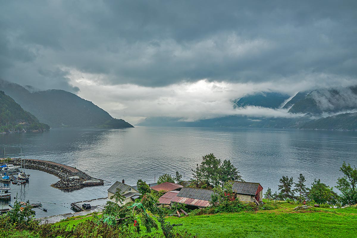 Hardangerfjorden ved Vallavik