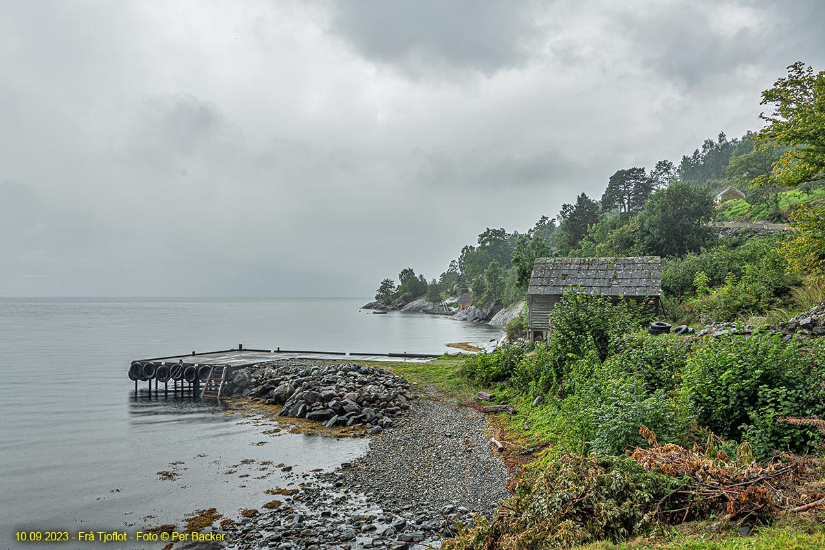 Frå Tjoflot