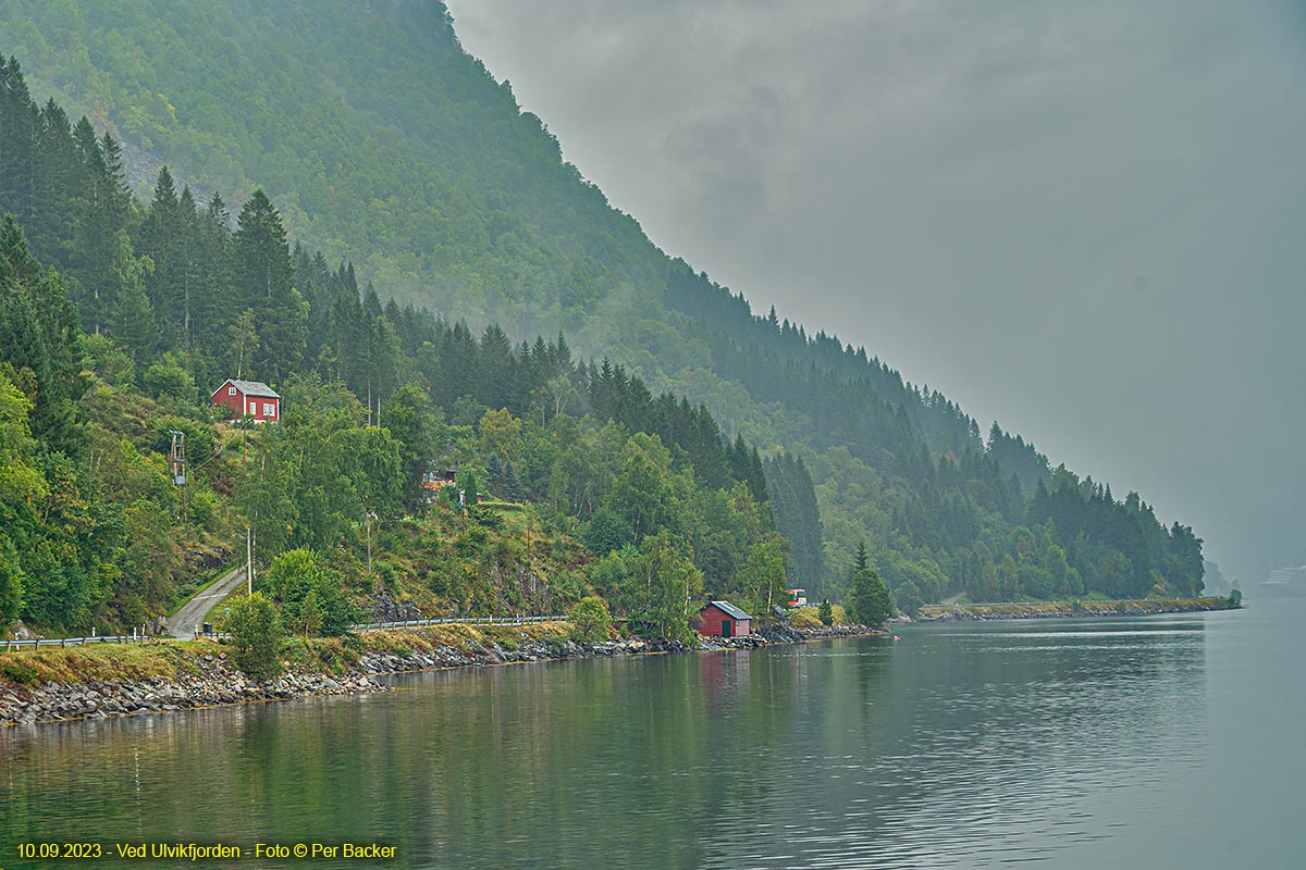 Ved Ulvikfjorden