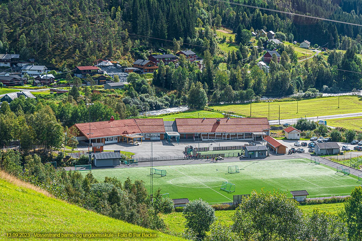 Vossestrand barne- og ungdomsskule