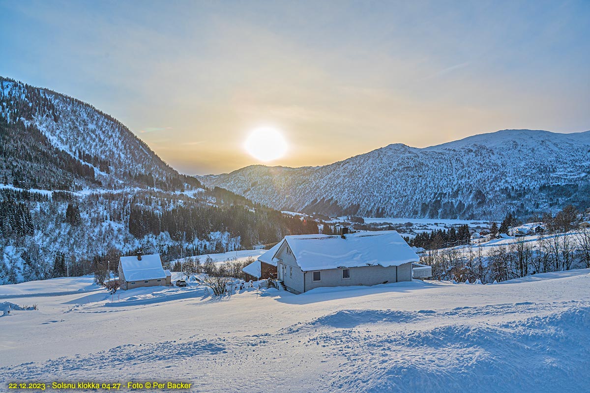 Solsnu - vinterjevndøgn - solistice klokka 04.27