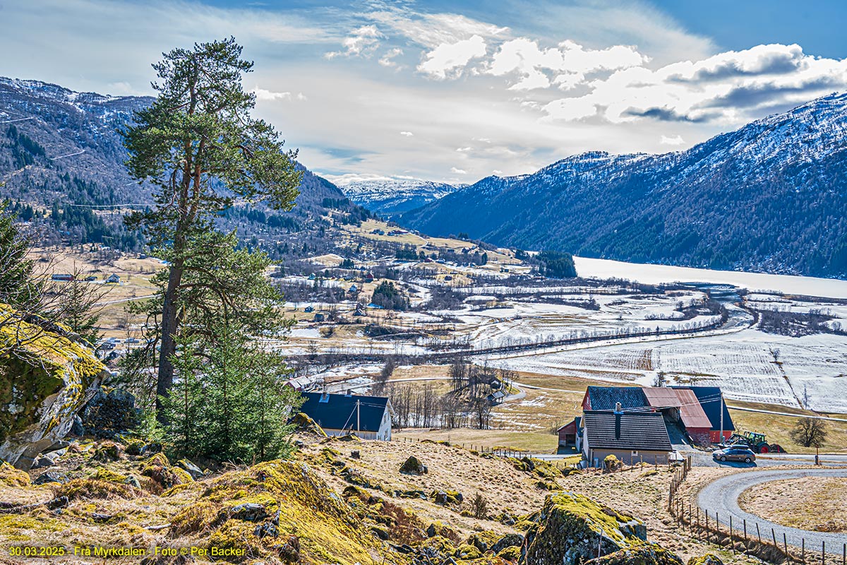 Frå Myrkdalen